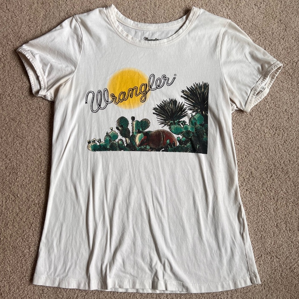 Wrangler White Graphic Desert Tee